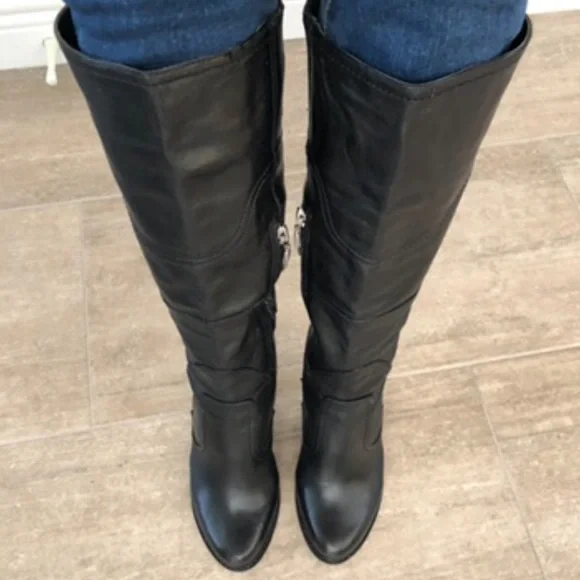 ❓GUESS Leather boots - Picture 12 of 15